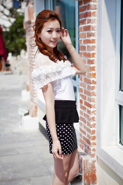 情侣办公室秀恩爱遭辞退,女生,大叔大妈就是羡慕